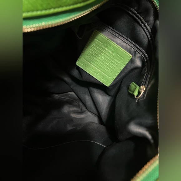 🍏 COACH 🍏 - Picture 4 of 5